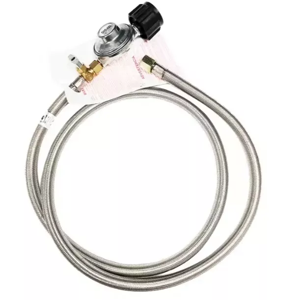 5 foot Propane Hose and 20psi Regulator