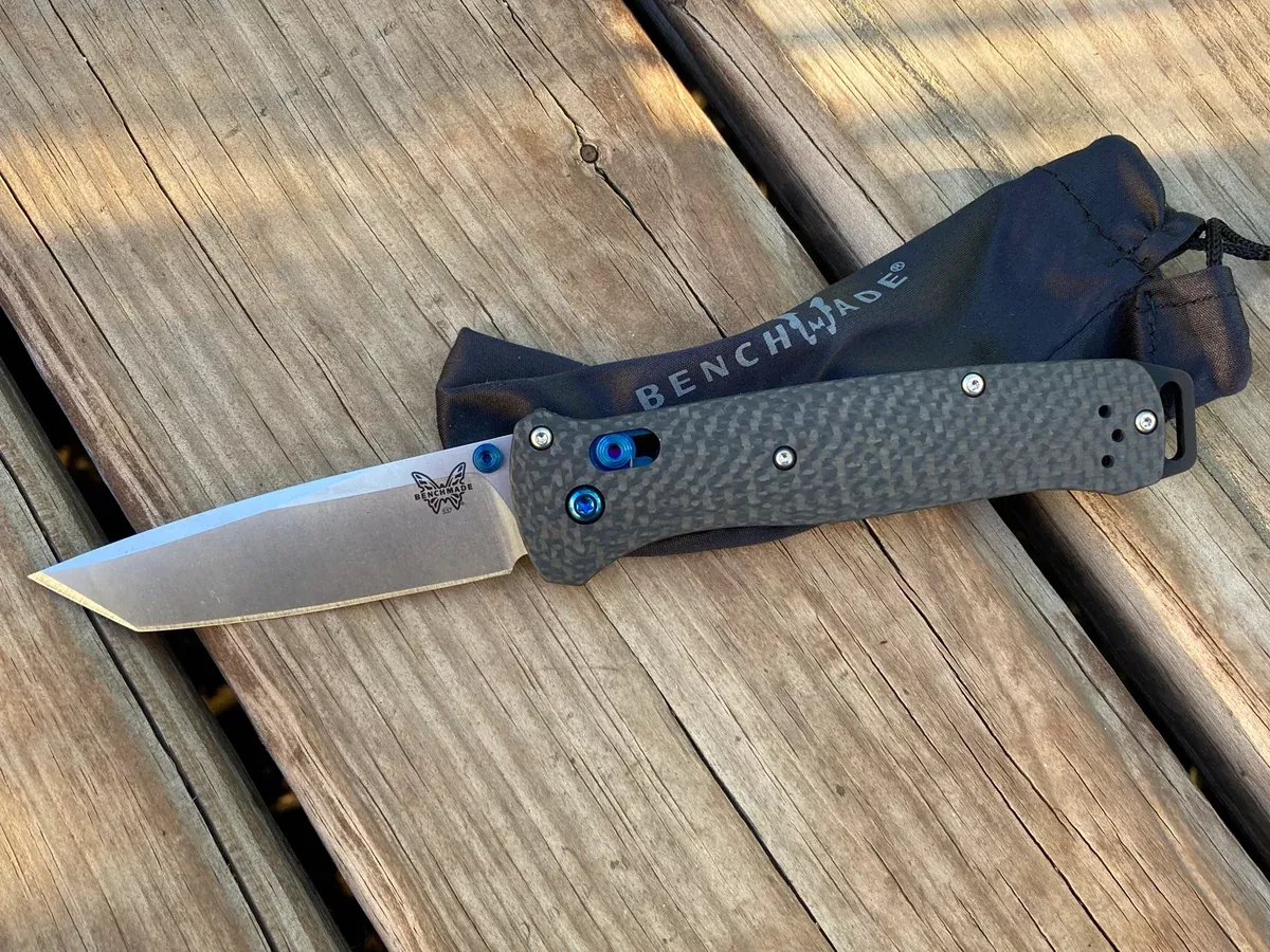 537-09 Bailout | Carbon Fiber | M390