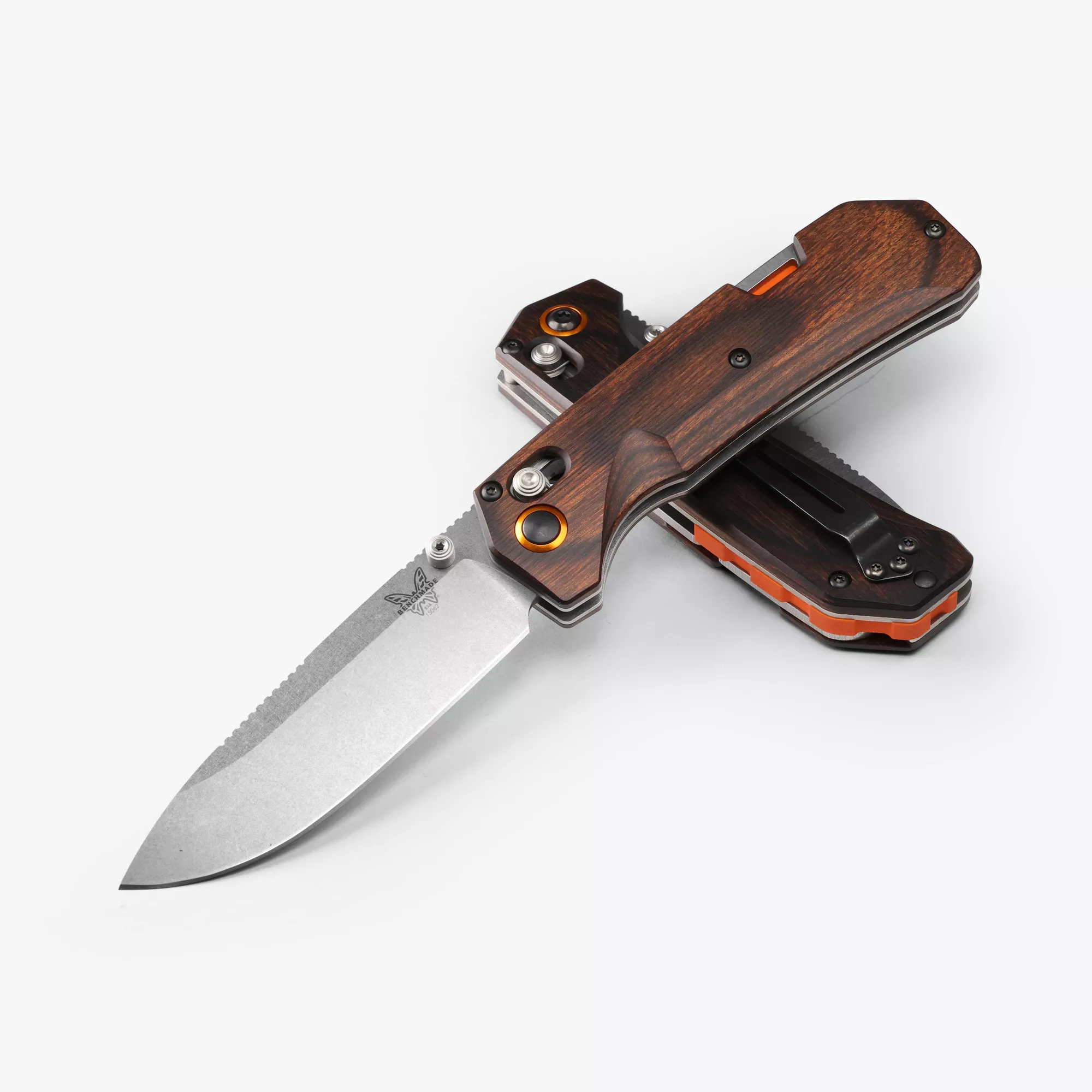 Benchmade 15062 Grizzly Creek, 3.49″ Plain Edge CPM-S30V Drop Point Blade, Stabilized Wood Handle W/ Clip
