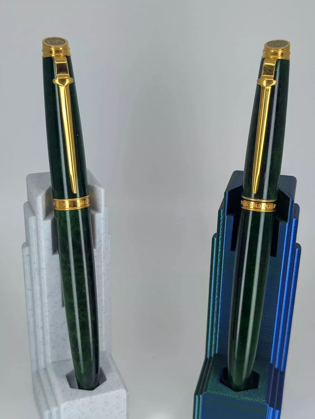 *Consignment* Caran d’Ache Geneve Collection Lacquer Marble Green Fountain Pen / Rollerball Pen Set