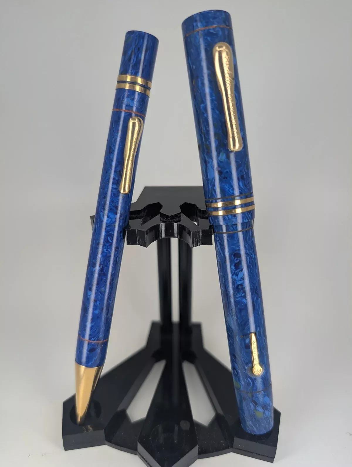 *Consignment* Conklin Endura “Blue Lapis” Pencil / Fountain Pen 14k Medium Nib Pen Set