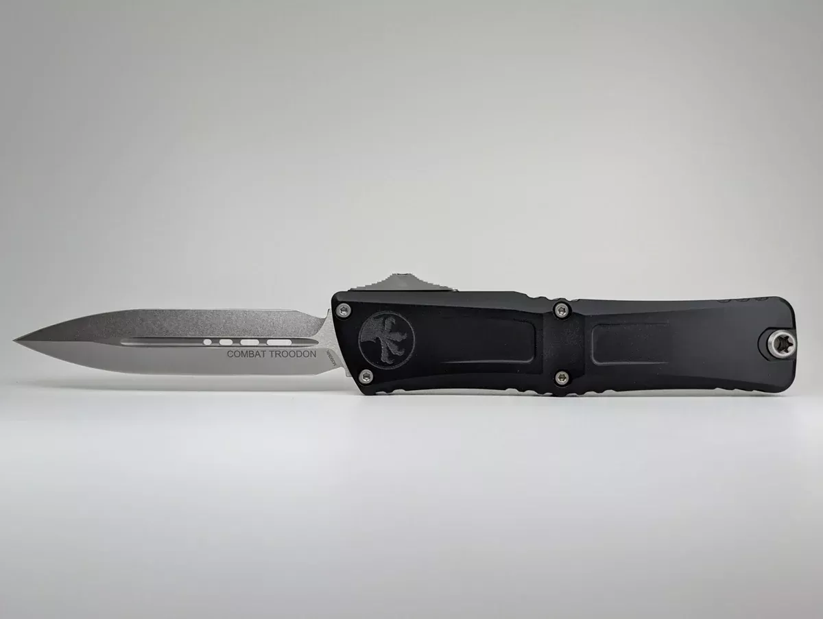 *Consignment* Microtech Combat Troodon D/E Gen III Black Stonewash Out the Front Knife