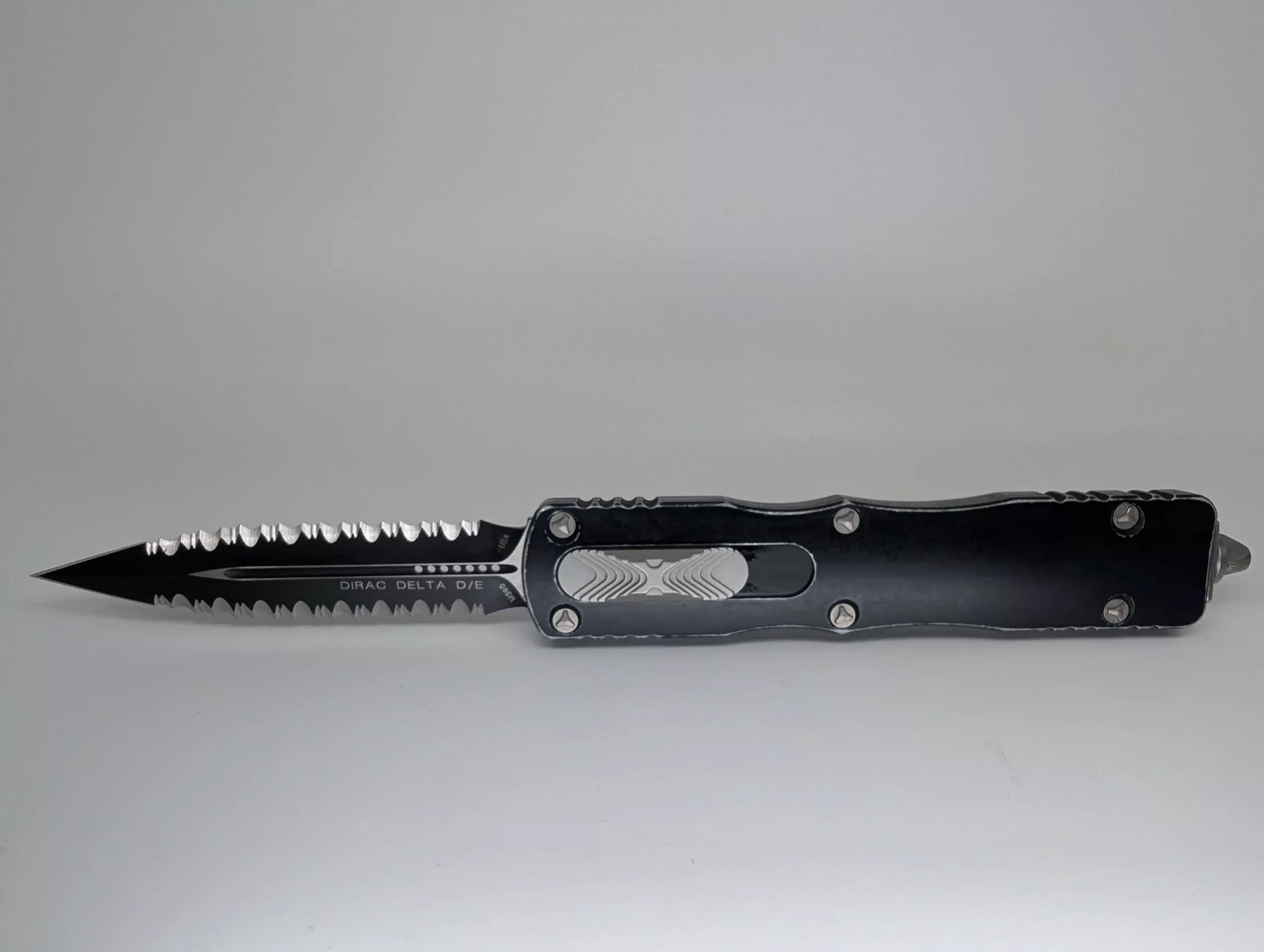 *Consignment* Microtech Dirac Delta Double Edge Full Serrated Out the Front Knife