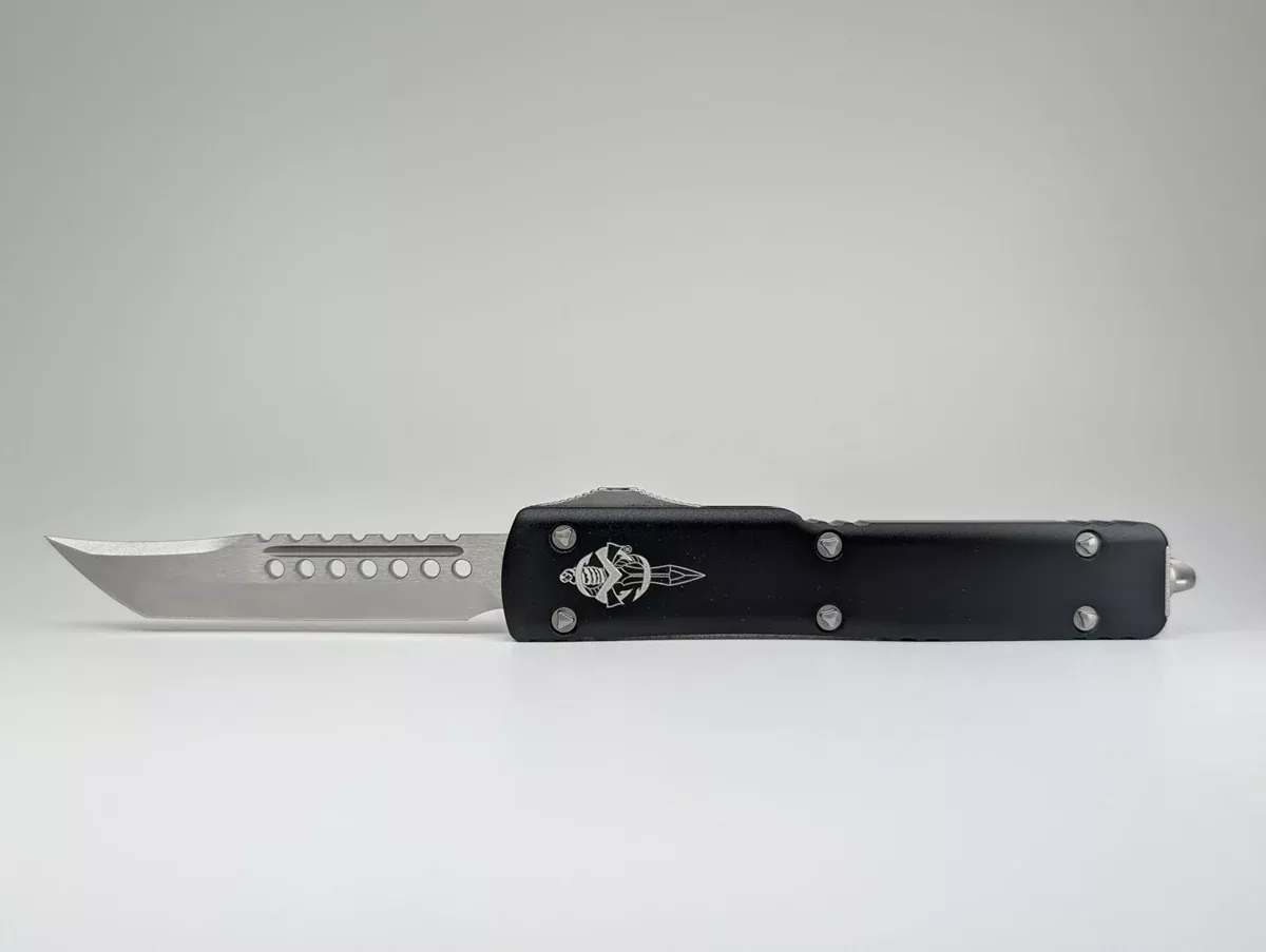 *Consignment* Microtech UTX-70 Hellhound Signature Series Stonewash Out the Front Knife