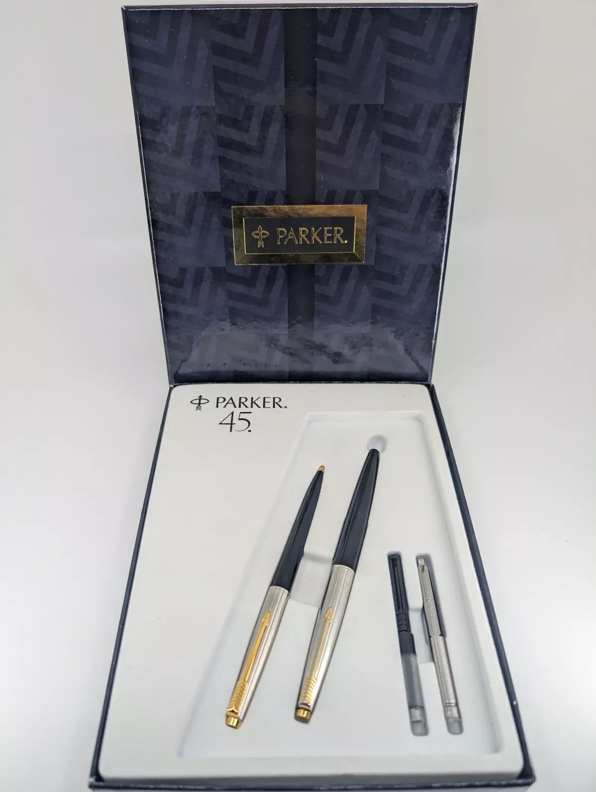 *Consignment* Parker 45 Black Gift Box Set Ballpoint / Fountain Pen