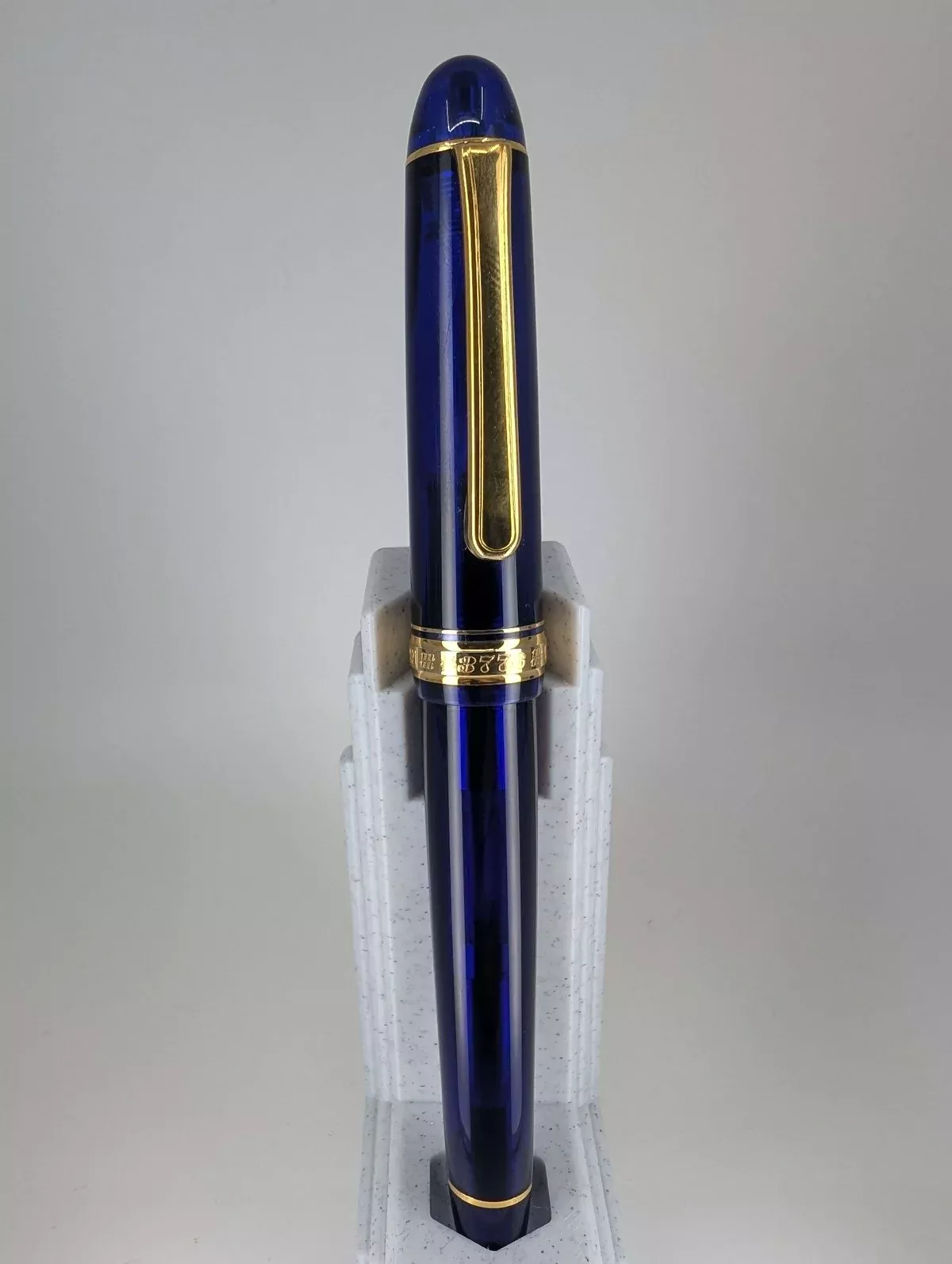 *Consignment* Platinum 3776 Fountain Pen 14k Gold Medium Nib