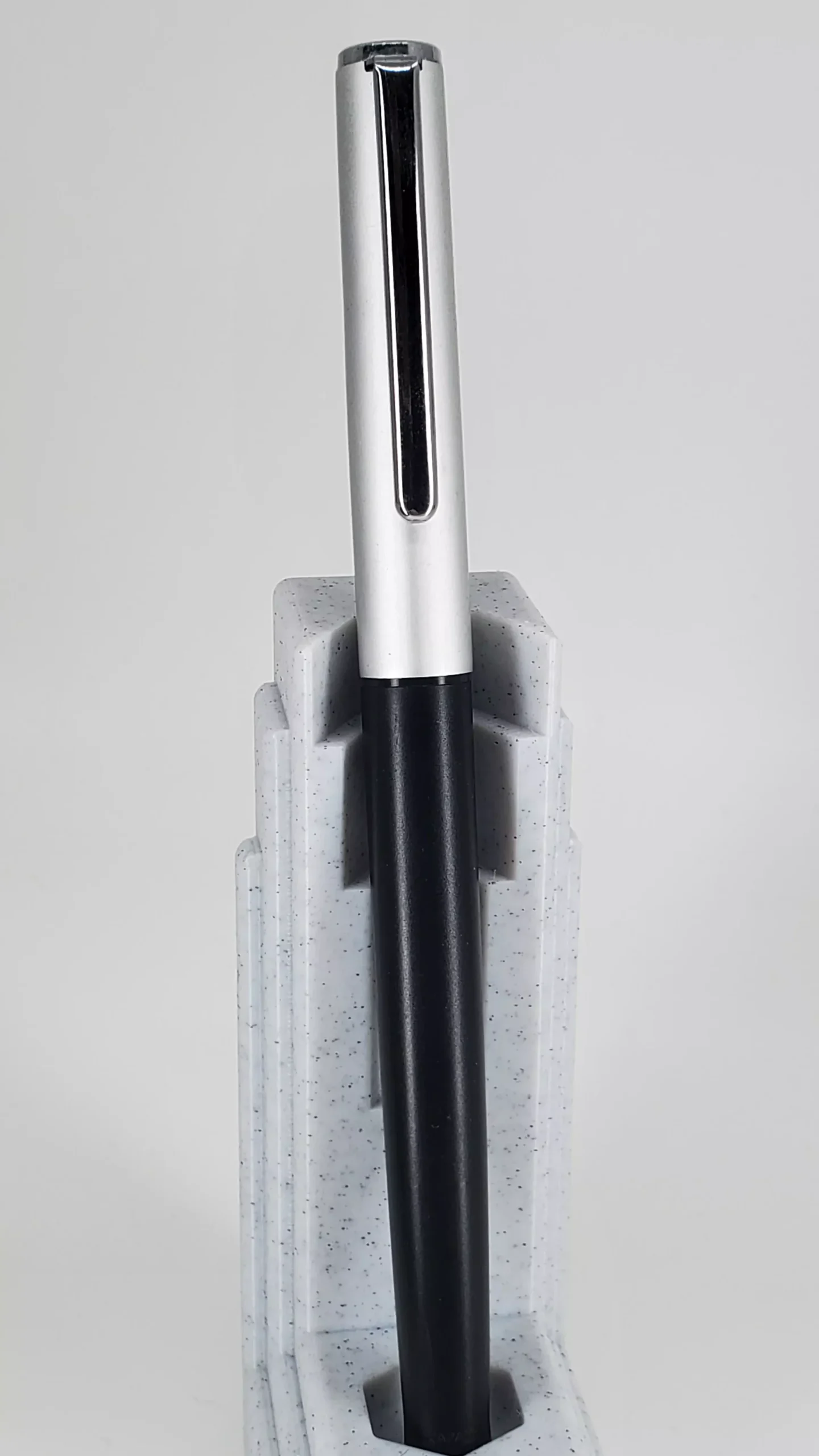 *Consignment* Sailor HighAce Neo Fountain Pen Fine Nib