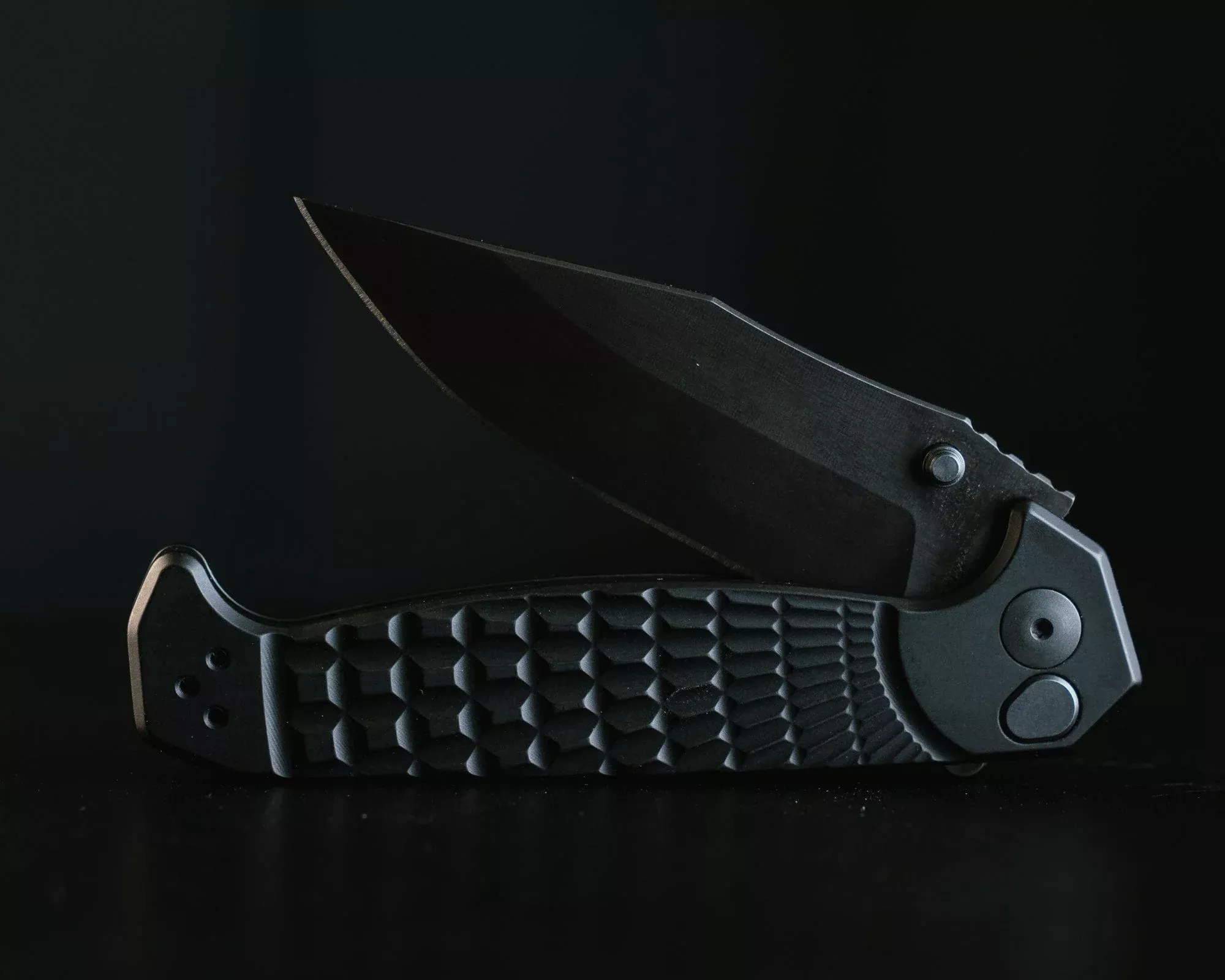 Crow Folder- Anodized Black Frame, Nitride Black Blade, Grenade Stippled Grip, Deep Carry Pocket Clip