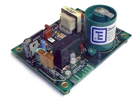 Dinosaur Electronics Universal Ignitor Board, Small• UIB S
