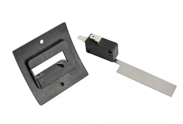 Dometic RV Furnace Low Air Flow Switch• 4471008700