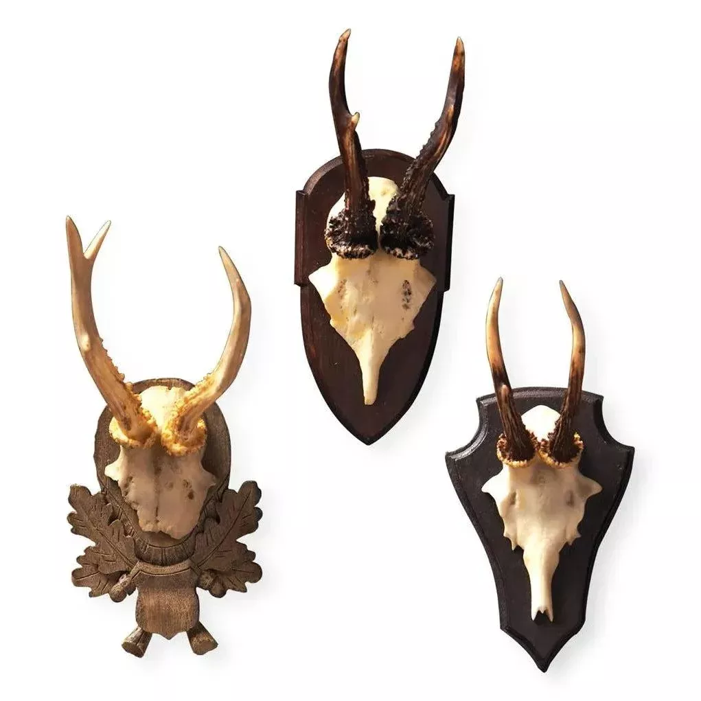 The Hunt Club Antler Trophy Reproduction