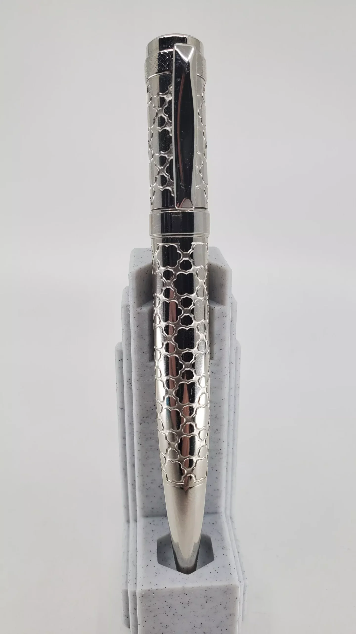 Laban Silver Etched Ballpoint Pen Free Refill