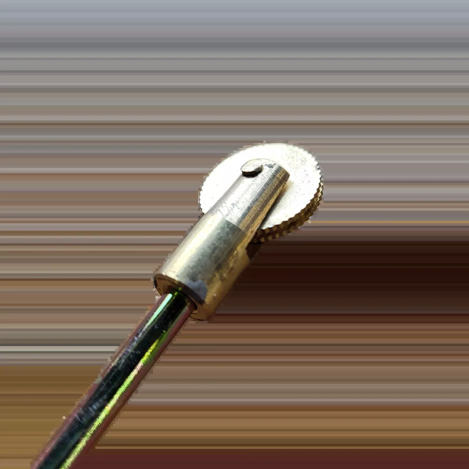 Long Wire Spur Embedder Wheel