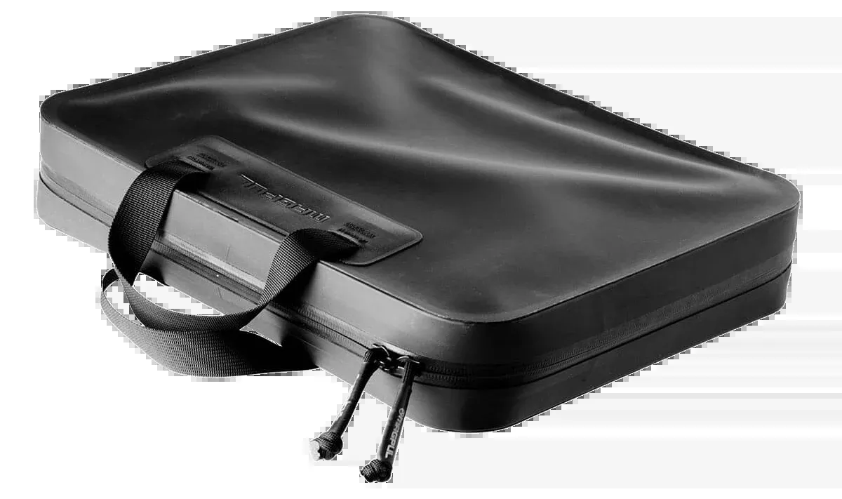 Magpul DAKA Double Pistol Case – Semi‑rigid, water‑resistant EVA‑lined handgun carry organizer