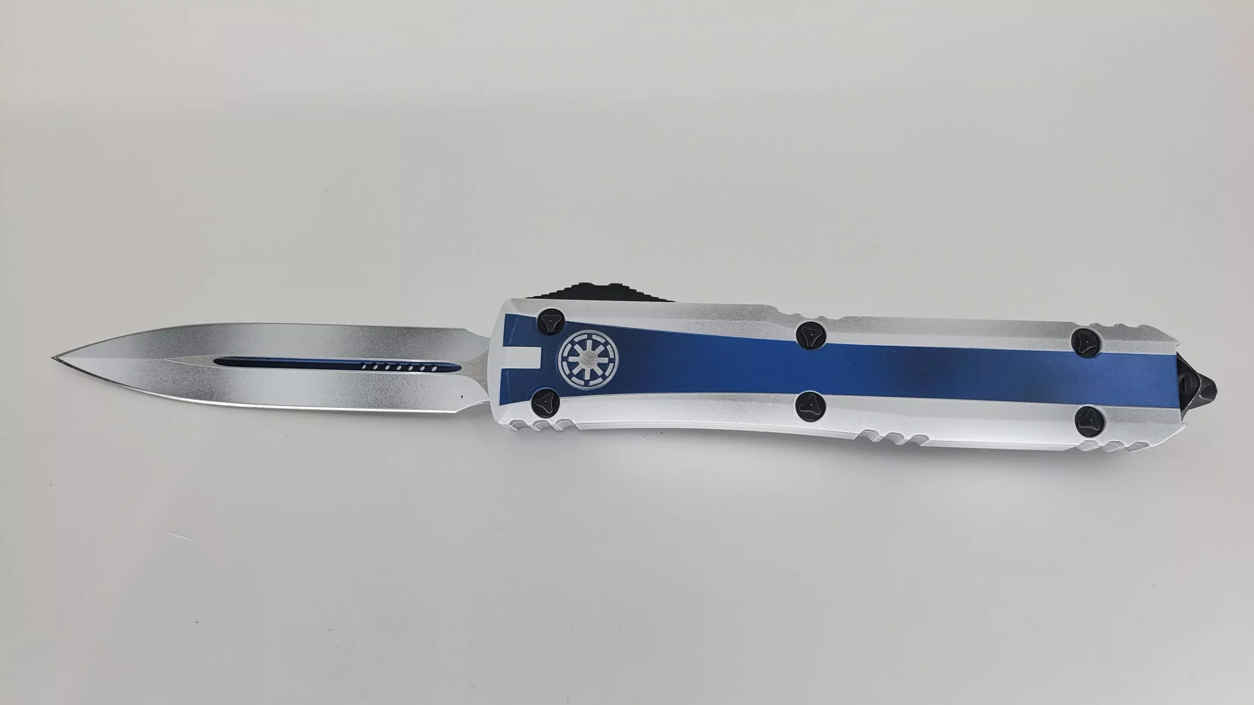 Microtech Ultratech D/E White Clone Trooper Out the Front Knife