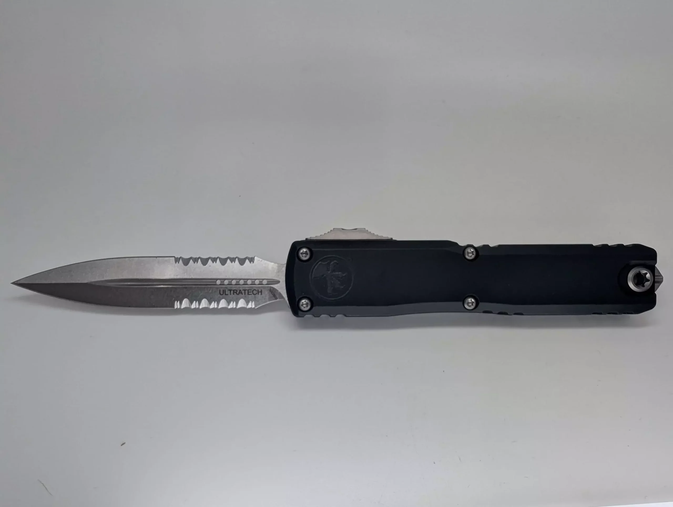 Microtech Ultratech ZBP D/E Black Stonewash Partial Serrated Out the Front Knife