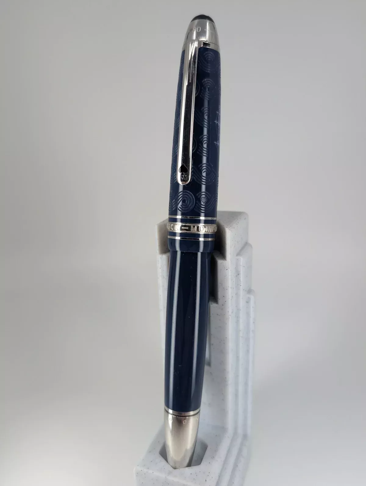 Montblanc Around the World in 80 Days Fountain Pen