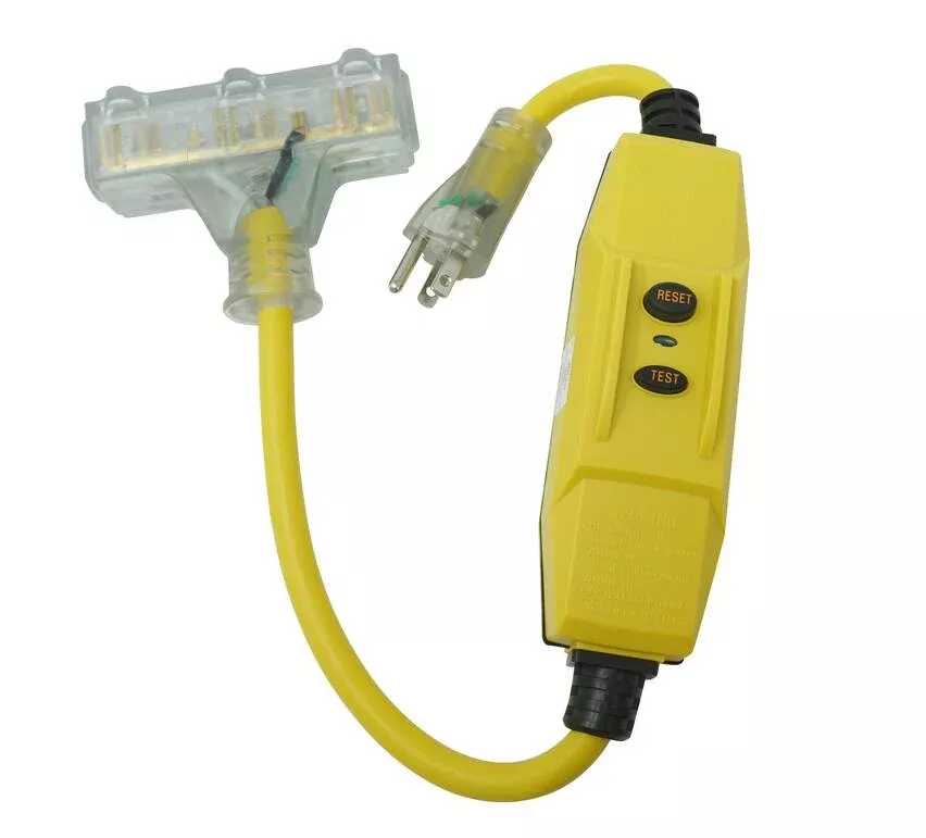 Southwire ShockShield 15A Inline GFCI w/ 12/3 2′ Cord w/ Lit Tri-Source End• 26020008-6