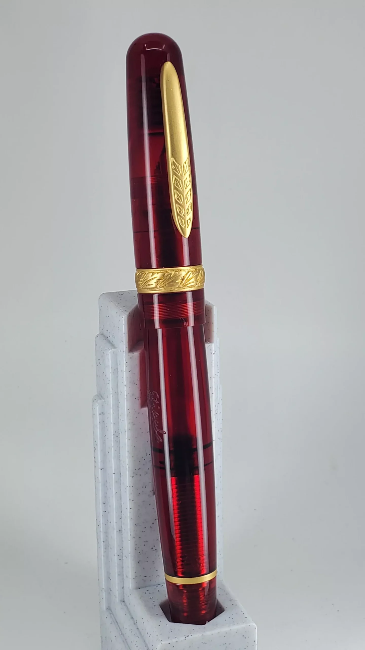 Stipula Etruria Rainbow Clear Red Resin Fountain Pen