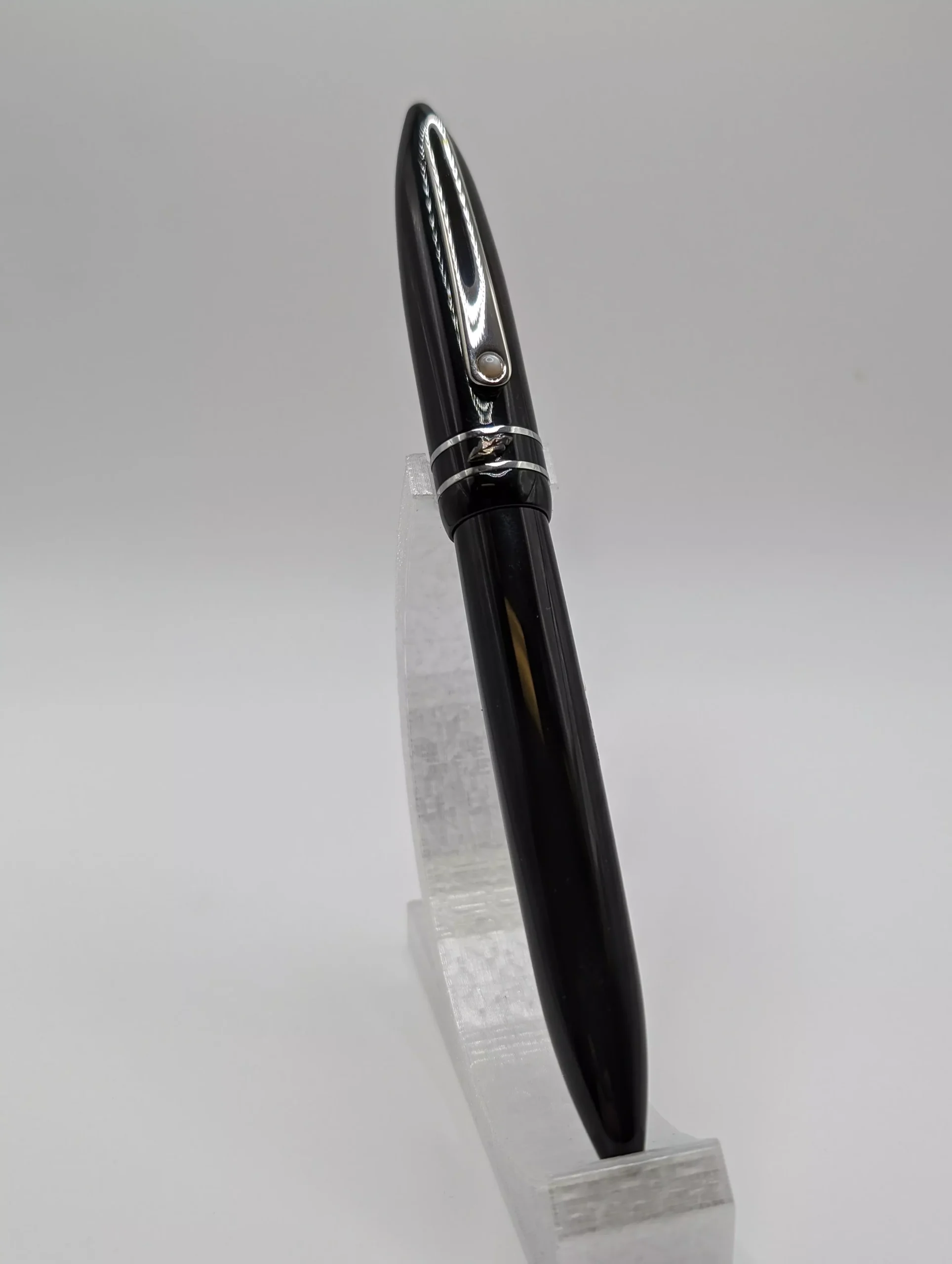 Stipula Model T Black Resin Fountain Pen Titanium Flex Nib