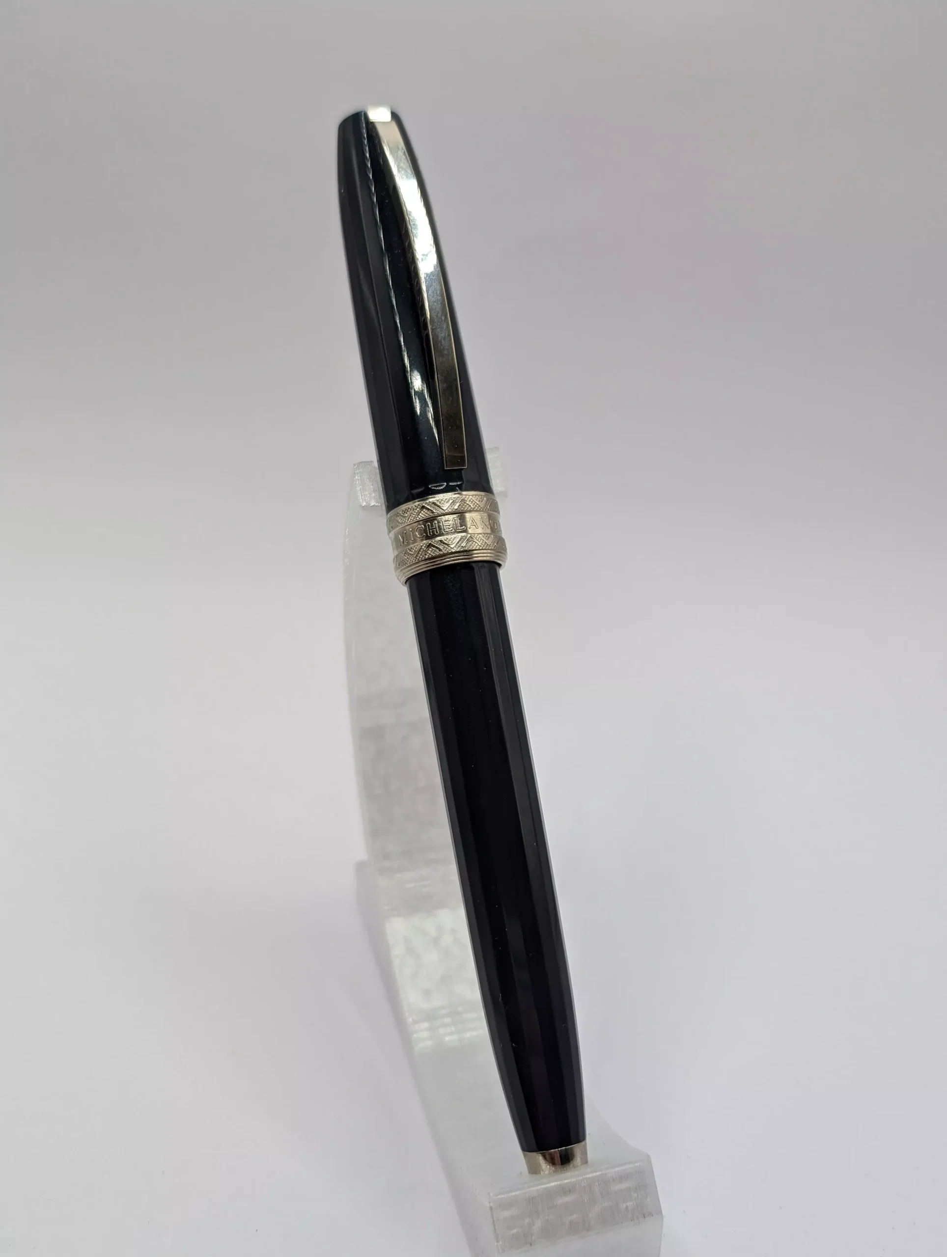 Visconti Michelangelo Black/Silver Magnetic Cap Fountain Pen Medium